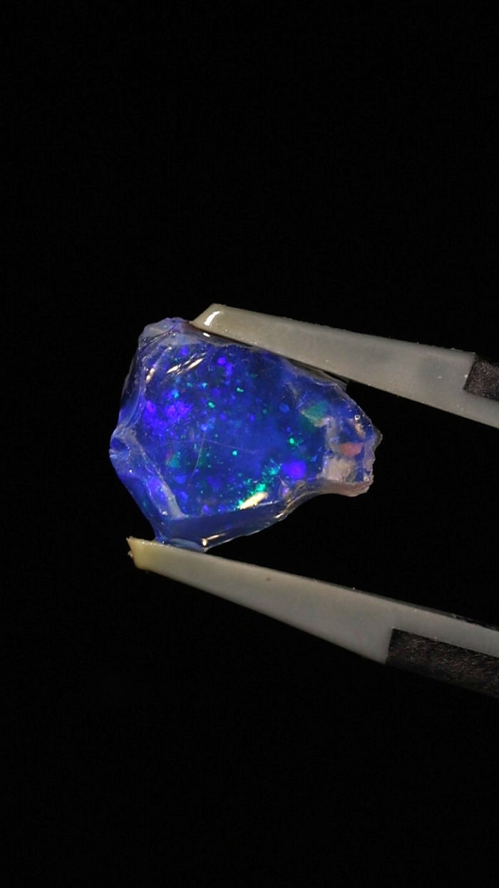 0.43g Rough Ethiopian Chalk Opal
