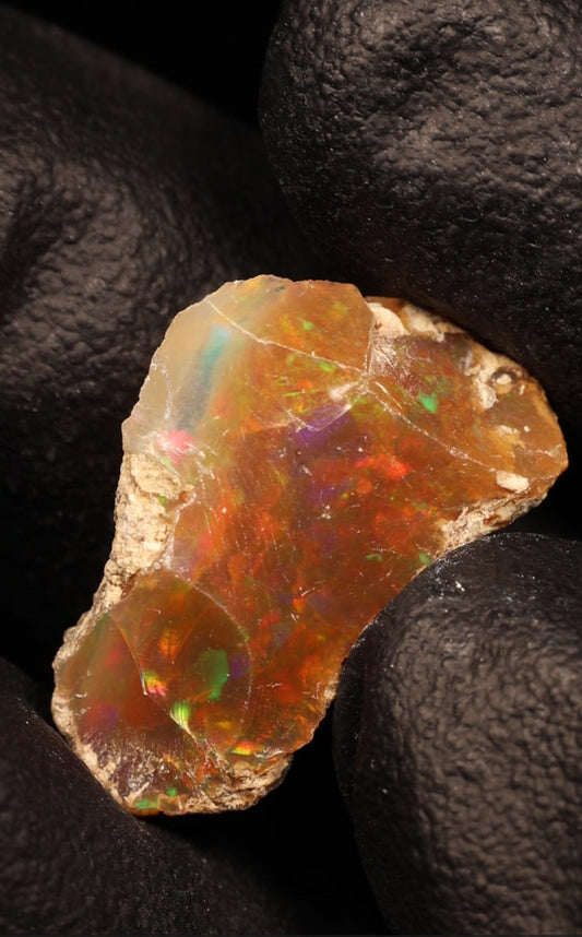 1.35g Rough Ethiopian Jewelry Grade Welo Opal