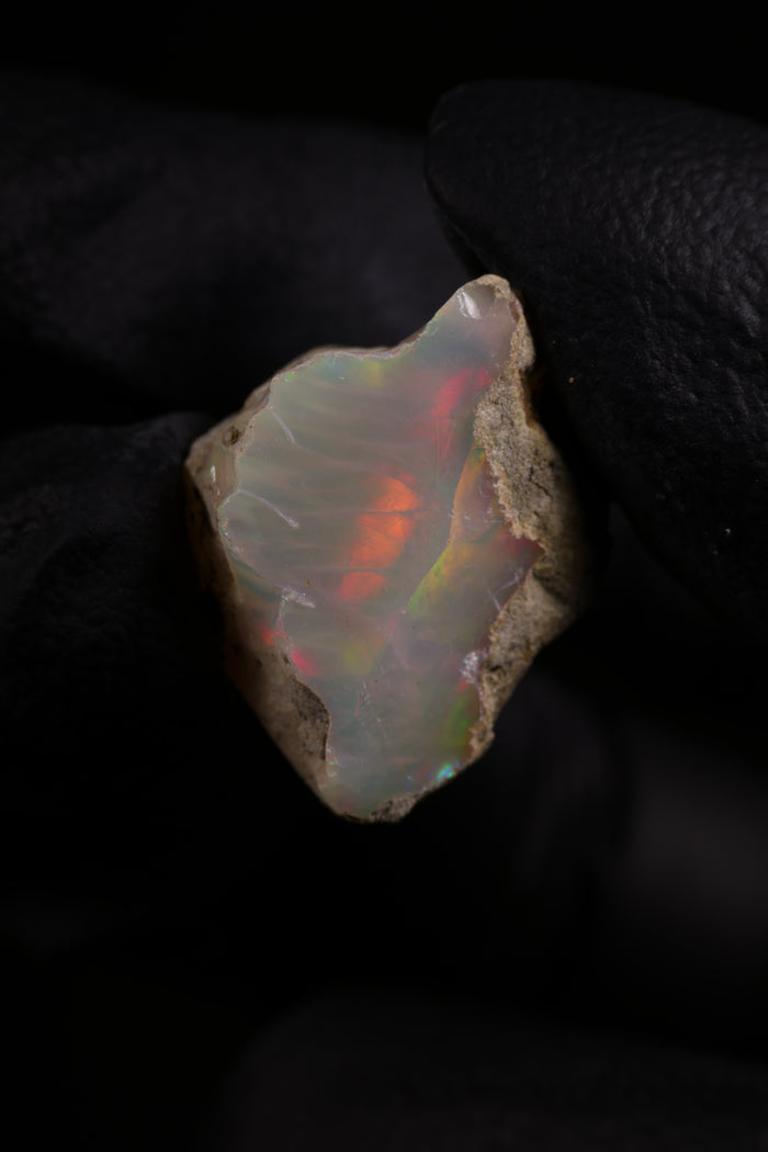 2.49g Rough Ethiopian Jewelry Grade Welo Opal