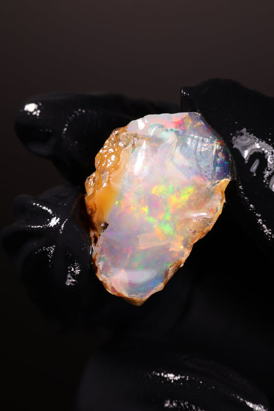 3.32g Rough Ethiopian Welo Specimen Opal