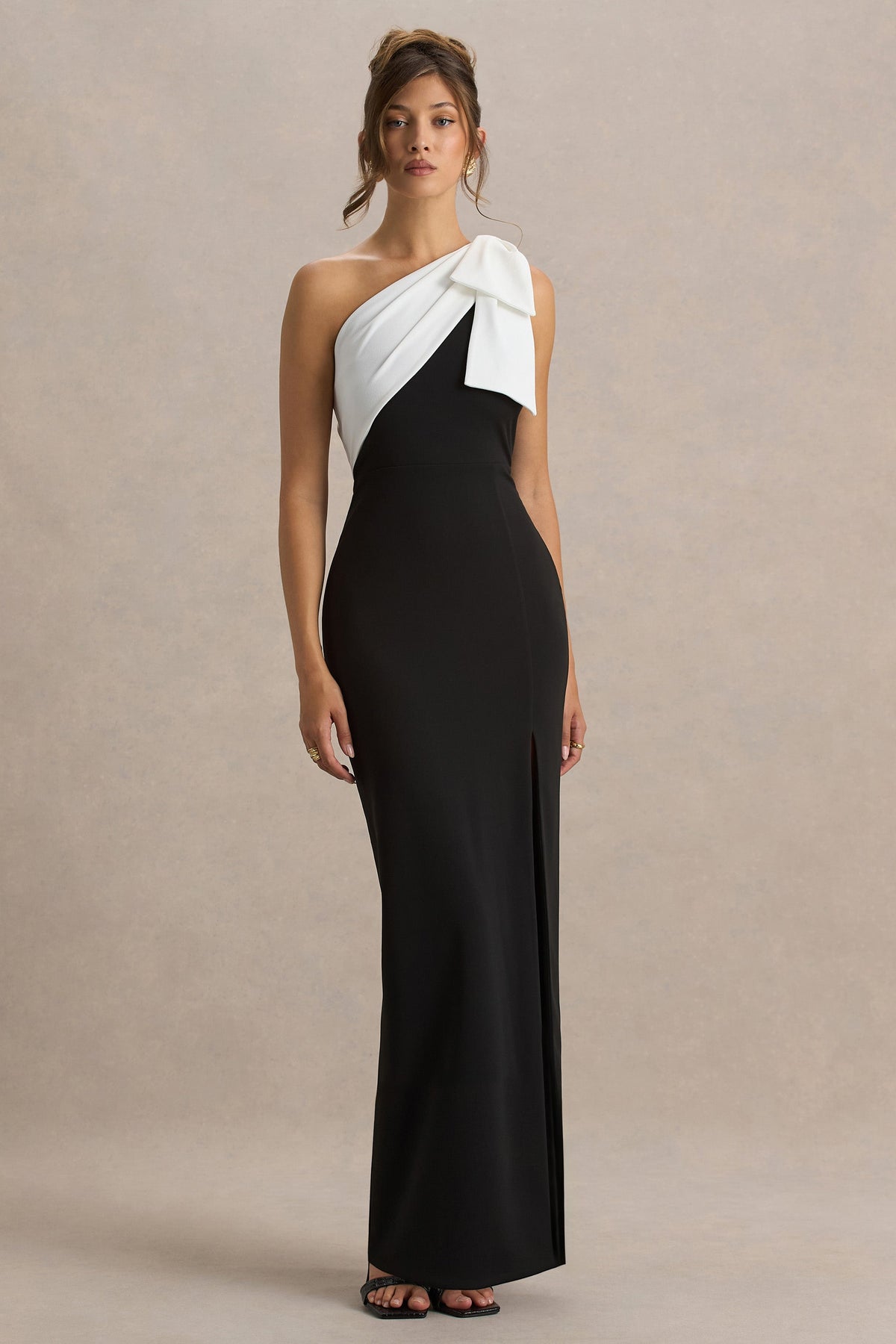 Kiri | Black & White One-Shoulder Bow Maxi Dress