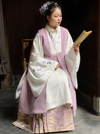 Chengzi 橙子 Late Ming Plus Size Embroidered Bijia Vest