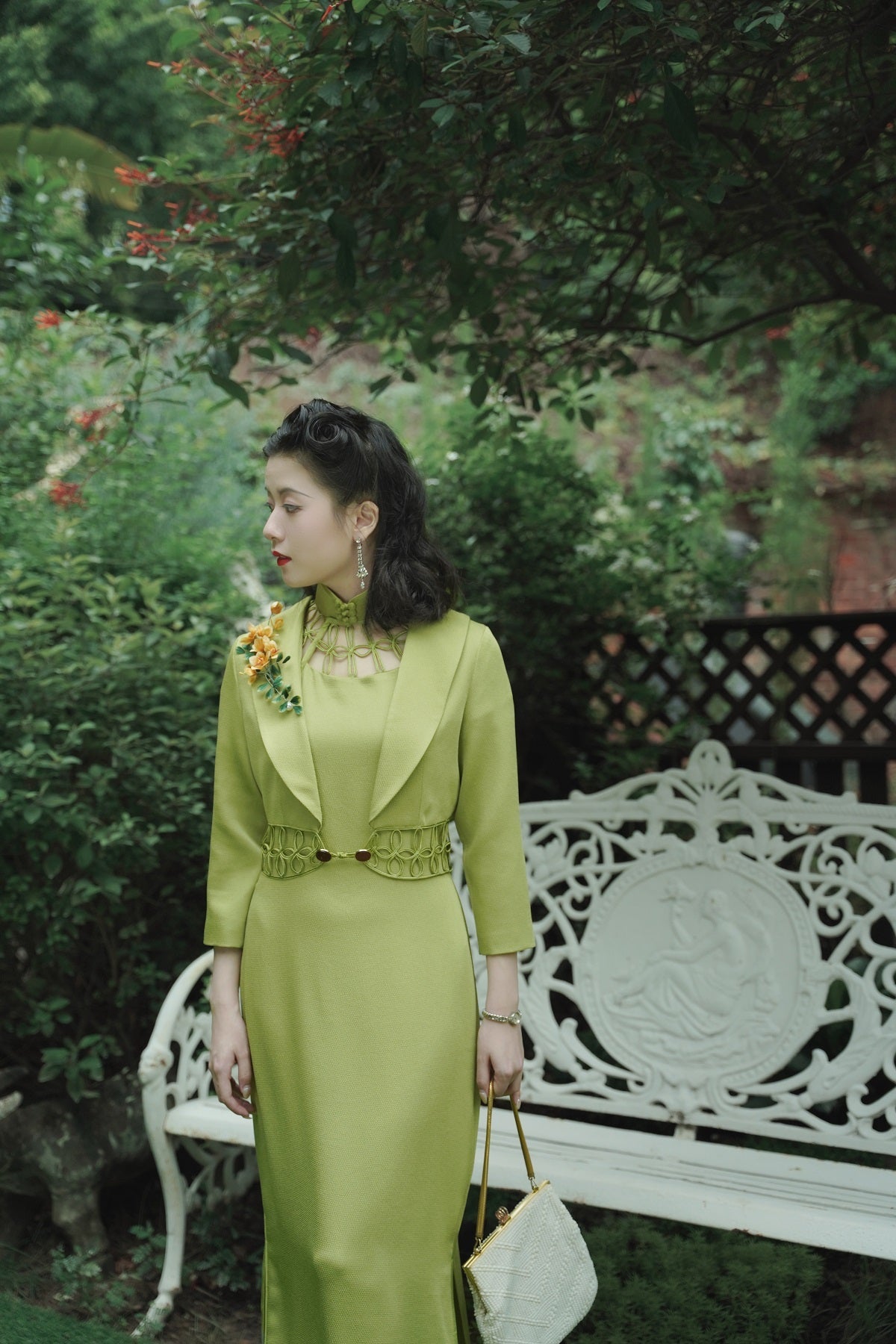 Yu Linglong 玉玲珑 1930s Lace Floral Eyelet Qipao & Short Blazer Set