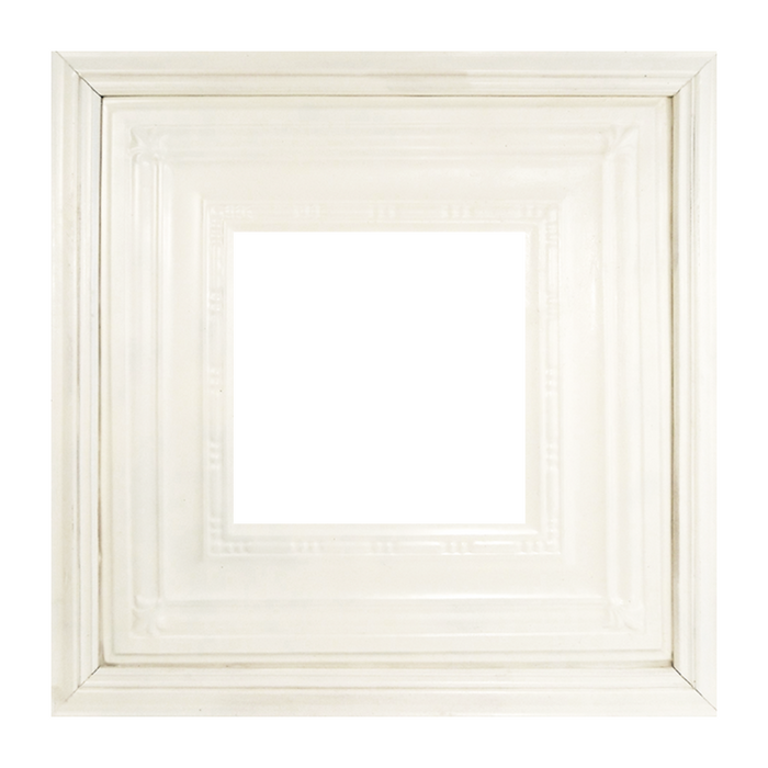Classic / Small / White